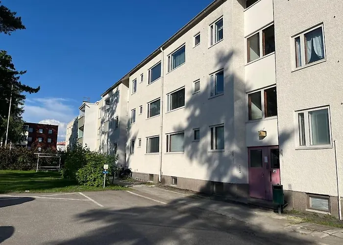 Lägenhet Keskusta-asunto 52 M2, Kauppakeskuksen Vieressae